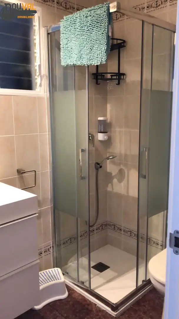 Baño de Casa adosada de alquiler en Cullera con Terraza, Amueblado y Balcón