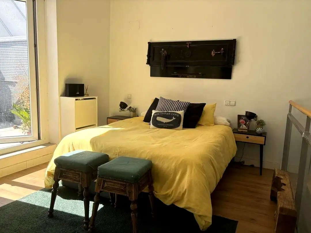 Bedroom of Flat for rent in Madrid  with Air Conditioner, Terrace and Furnished