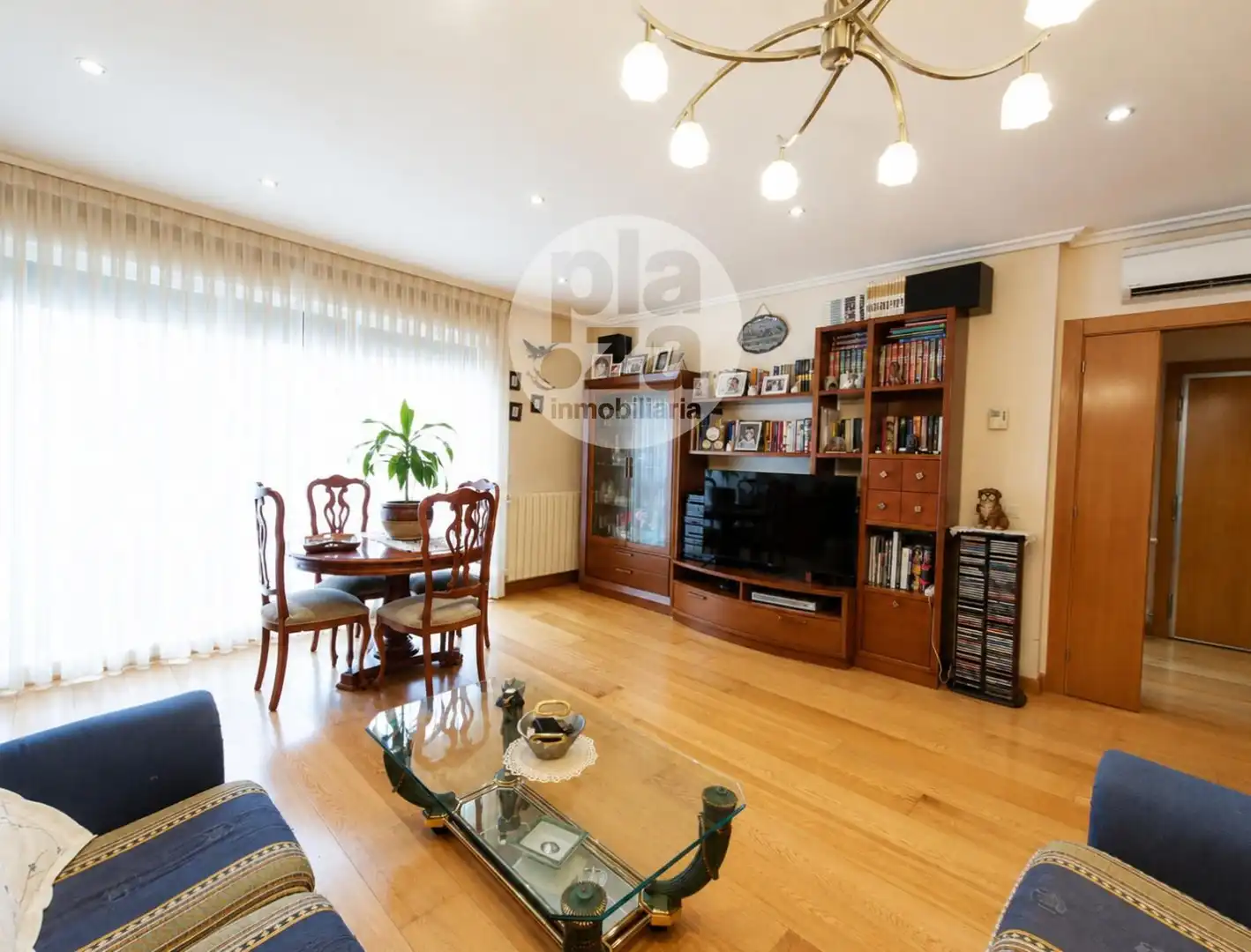 Sala d'estar de Pis en venda en Burgos amb Aire condicionat, Calefacció i Terrassa