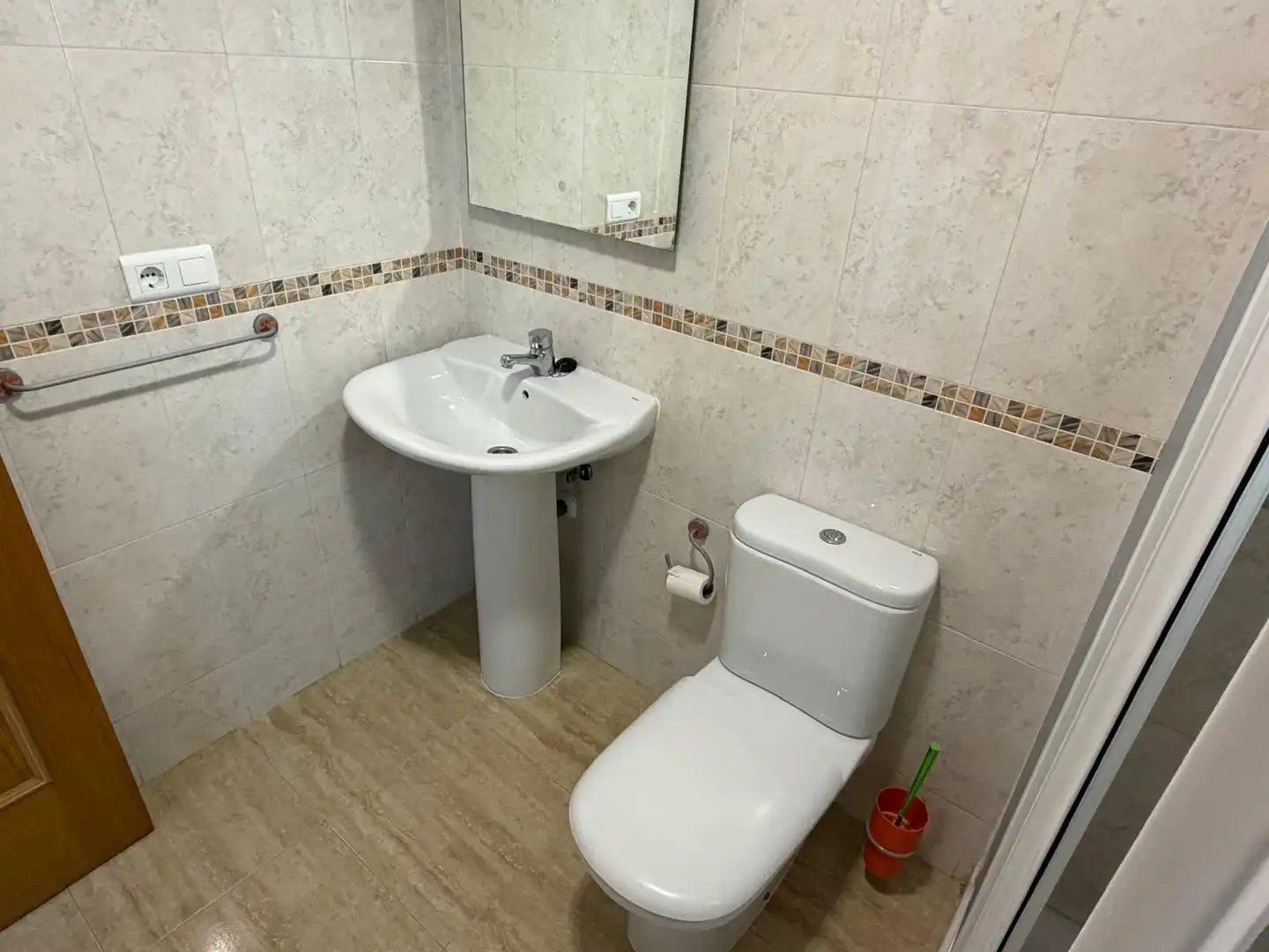 Bathroom of Apartments for sale in Mijas  with Private garden, Furnished and Community pool