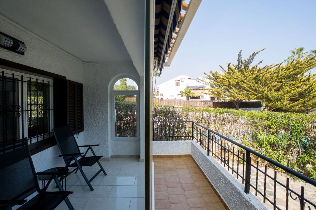 Terrace of House or chalet for sale in Orihuela  with Terrace, Balcony and Community pool