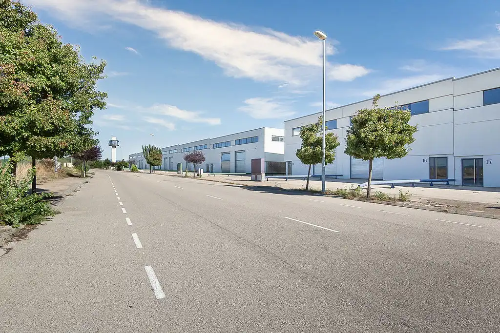Nau industrial en venda a PL Ind Vial 1, imagen 4