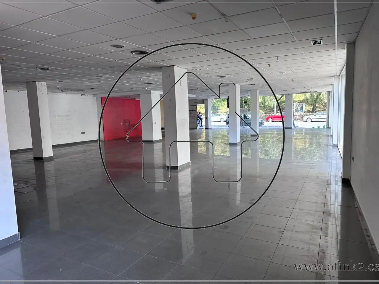 Local comercial en alquiler en Avenida Guatemala 6
