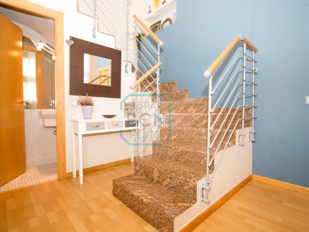Maisonette zum Verkauf in Barcelona