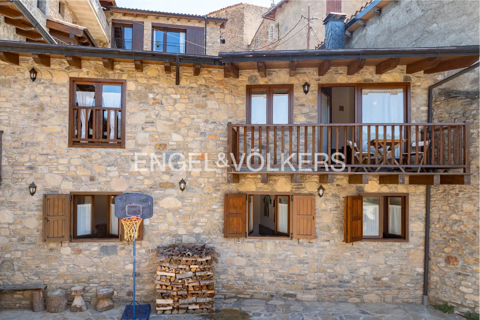 Exterior view of Detached homes for sale in Prullans  with Heating, Parquet flooring and Terrace