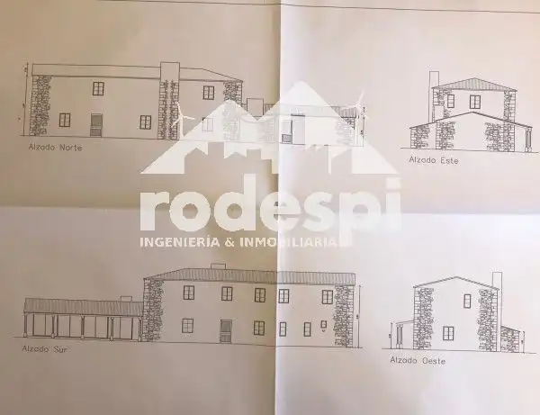 Casa o xalet en venda en Curtis amb Calefacció, Traster i Piscina