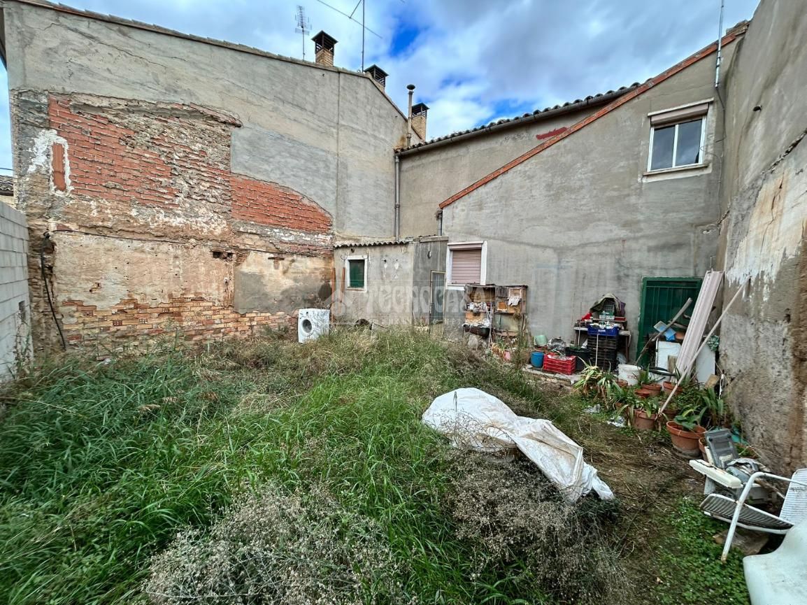Casa adosada en venta en Utebo