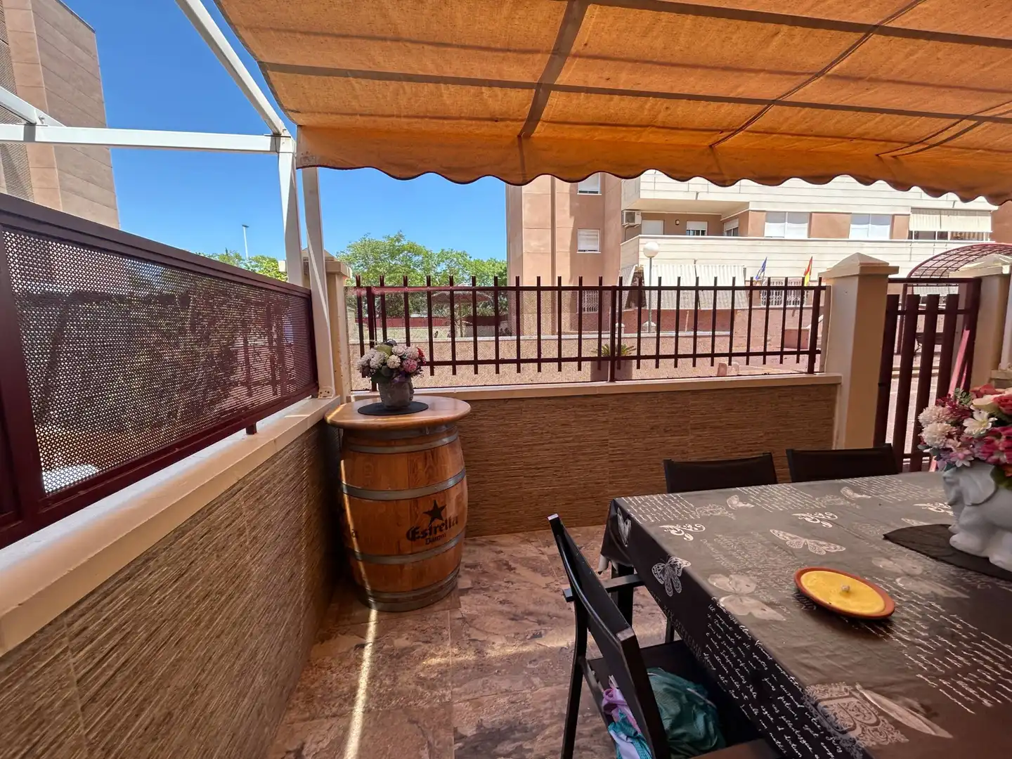 Bungalow con piscina en venta en Calle Calle Juan Gris, imagen 8