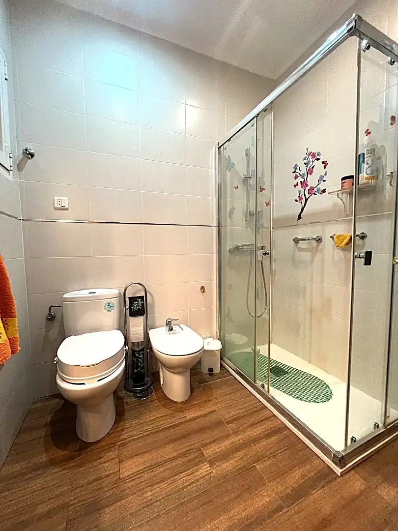 Bany de Pis en venda en Málaga amb Aire condicionat