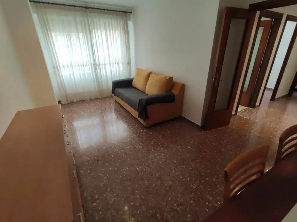 Sala d'estar de Pis de lloguer en Castellón de la Plana / Castelló de la Plana amb Traster i Moblat