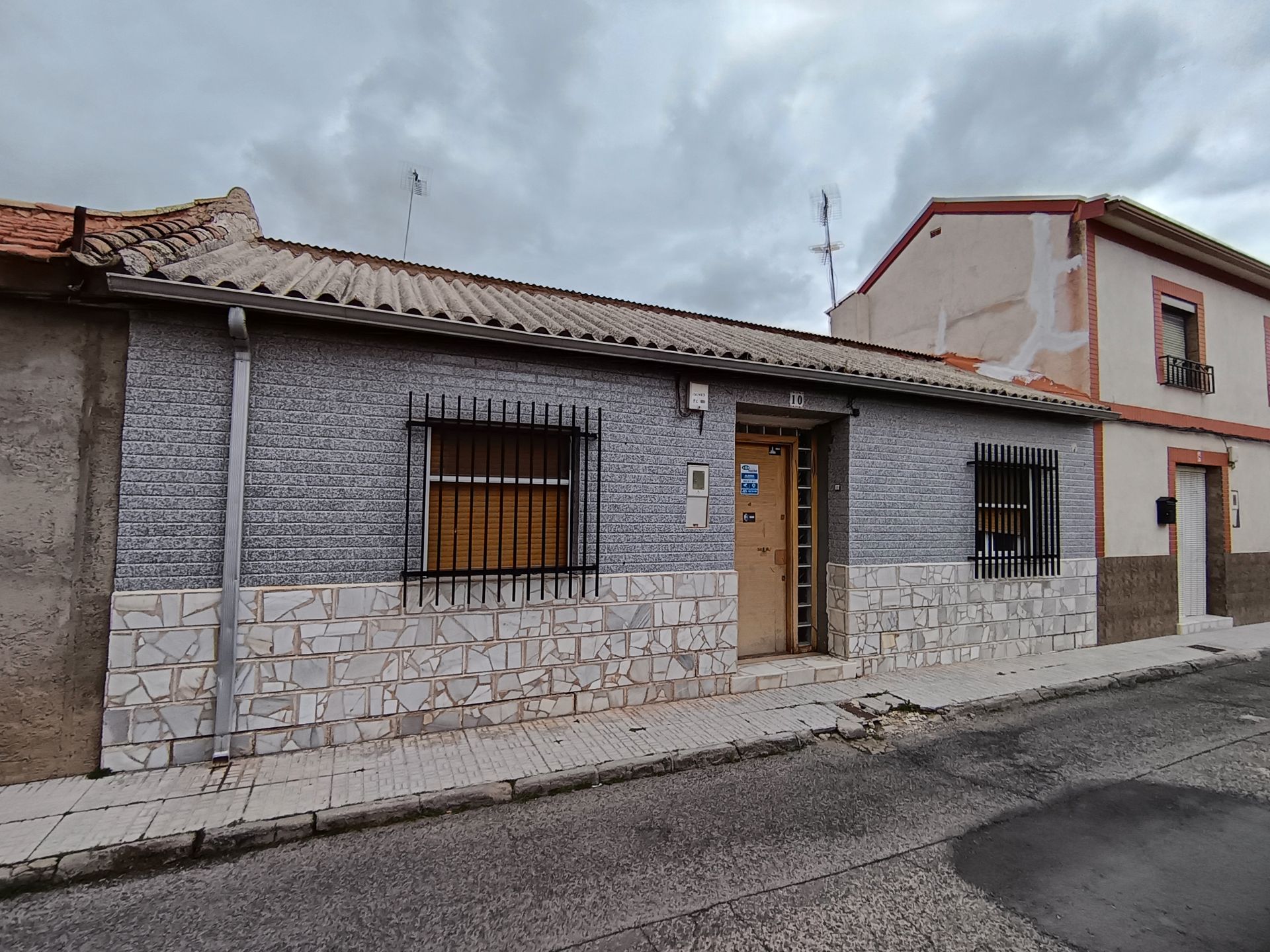 Exterior view of House or chalet for sale in Torralba de Calatrava