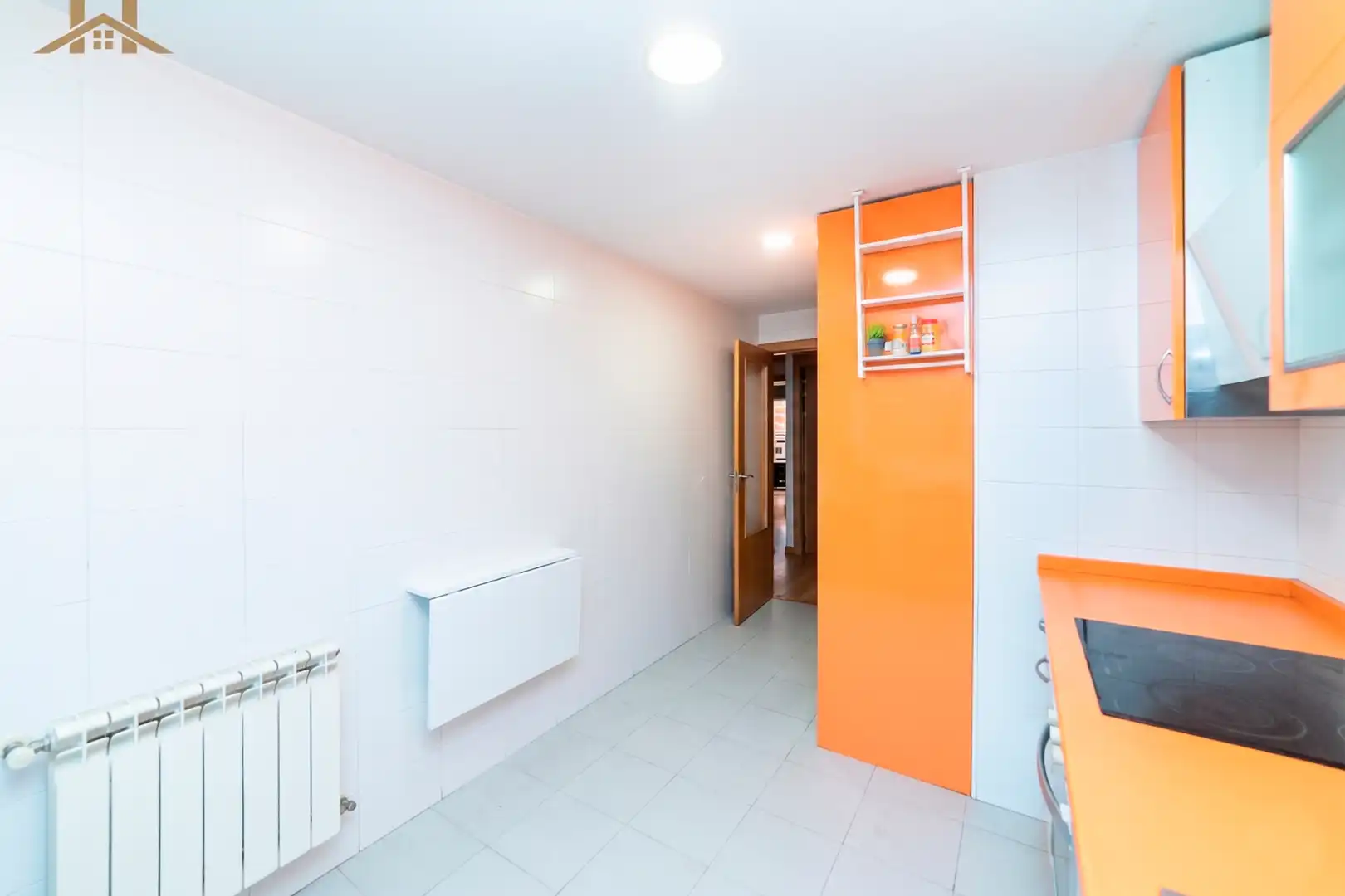 Kitchen of Ground floor for sale in Navalcarnero  with Heating, Private garden and Parquet flooring