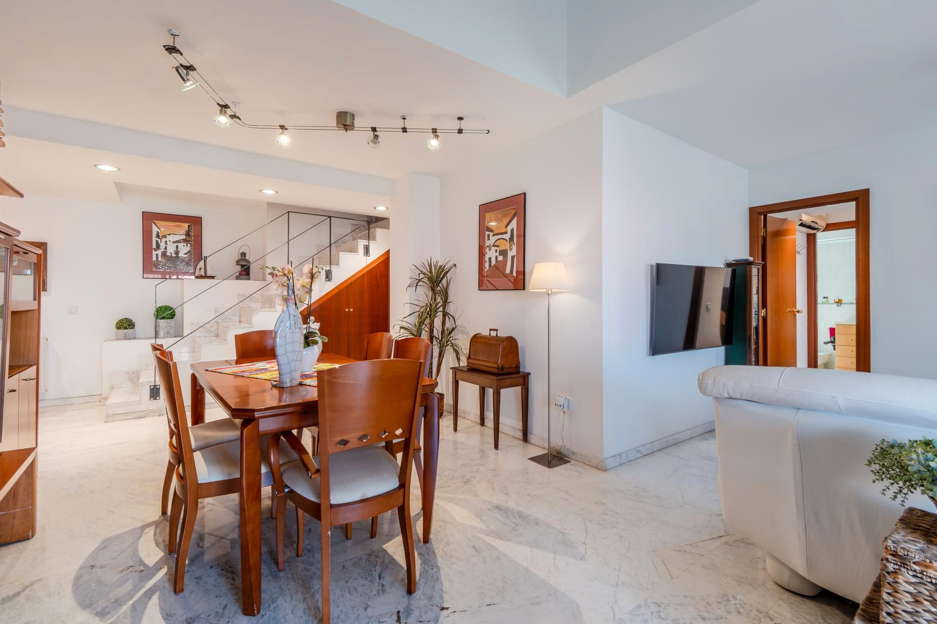 Dining room of Duplex for sale in Girona Capital  with Air Conditioner, Heating and Terrace