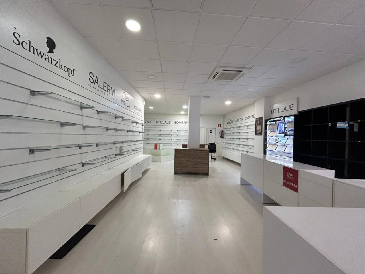 Geschaftsraum miete in San Agustín del Guadalix mit Klimaanlage