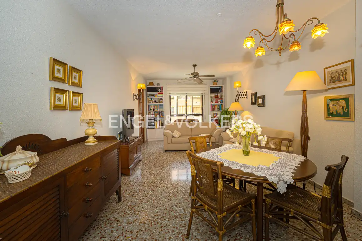 Comedor de Piso en venta en Villajoyosa / La Vila Joiosa con Aire acondicionado y Terraza