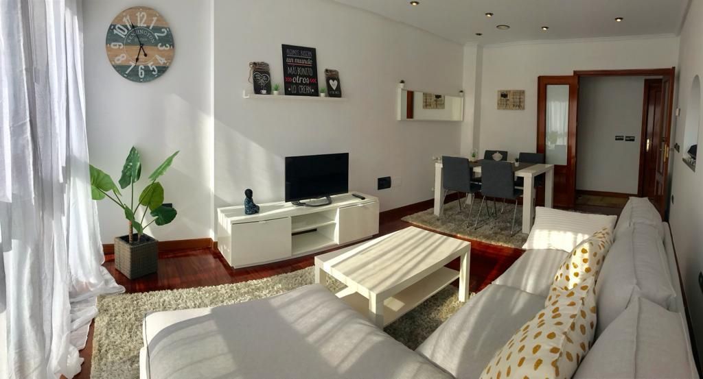 Living room of Flat for sale in Bárcena de Cicero  with Heating, Terrace and Storage room