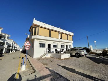 Apartment with pool for sale in Alcossebre