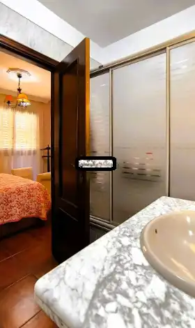 Bany de Casa adosada en venda en San Cristóbal de la Laguna amb Aire condicionat, Jardí privat i Terrassa