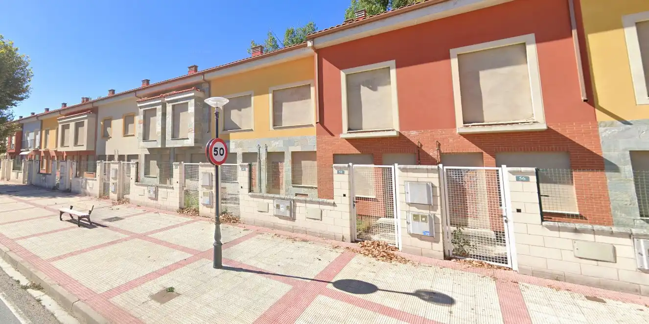 Außenansicht von Residential zum Verkauf in Briviesca