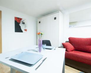 Bedroom of Study to rent in  Madrid Capital  with Air Conditioner, Heating and Furnished