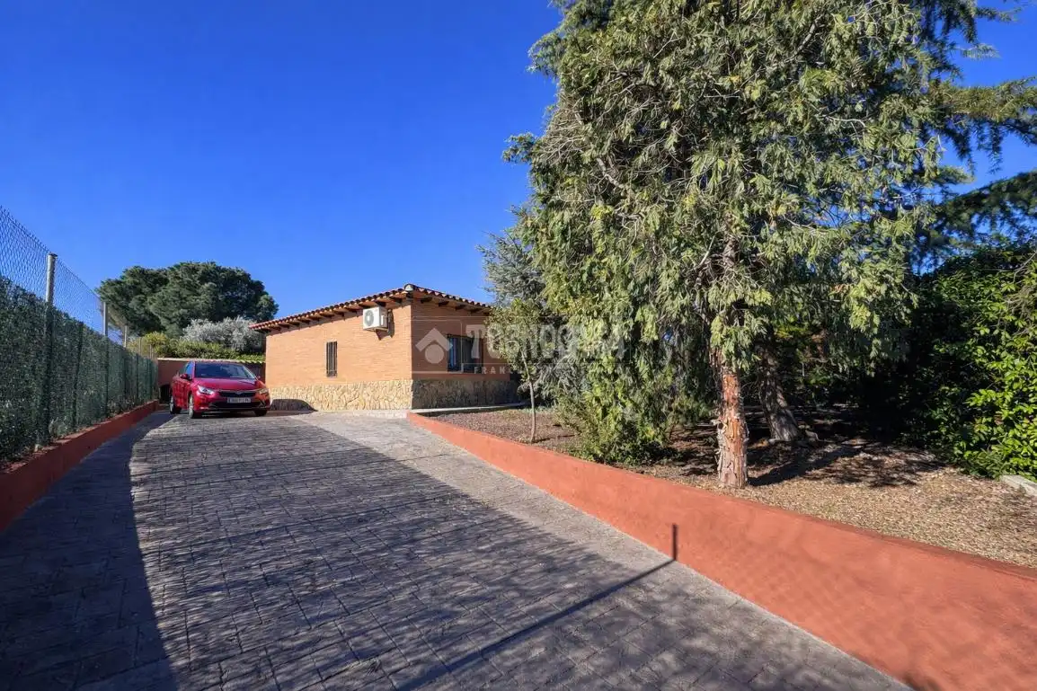 Casa amb piscina en venda a Yeles, imagen 23