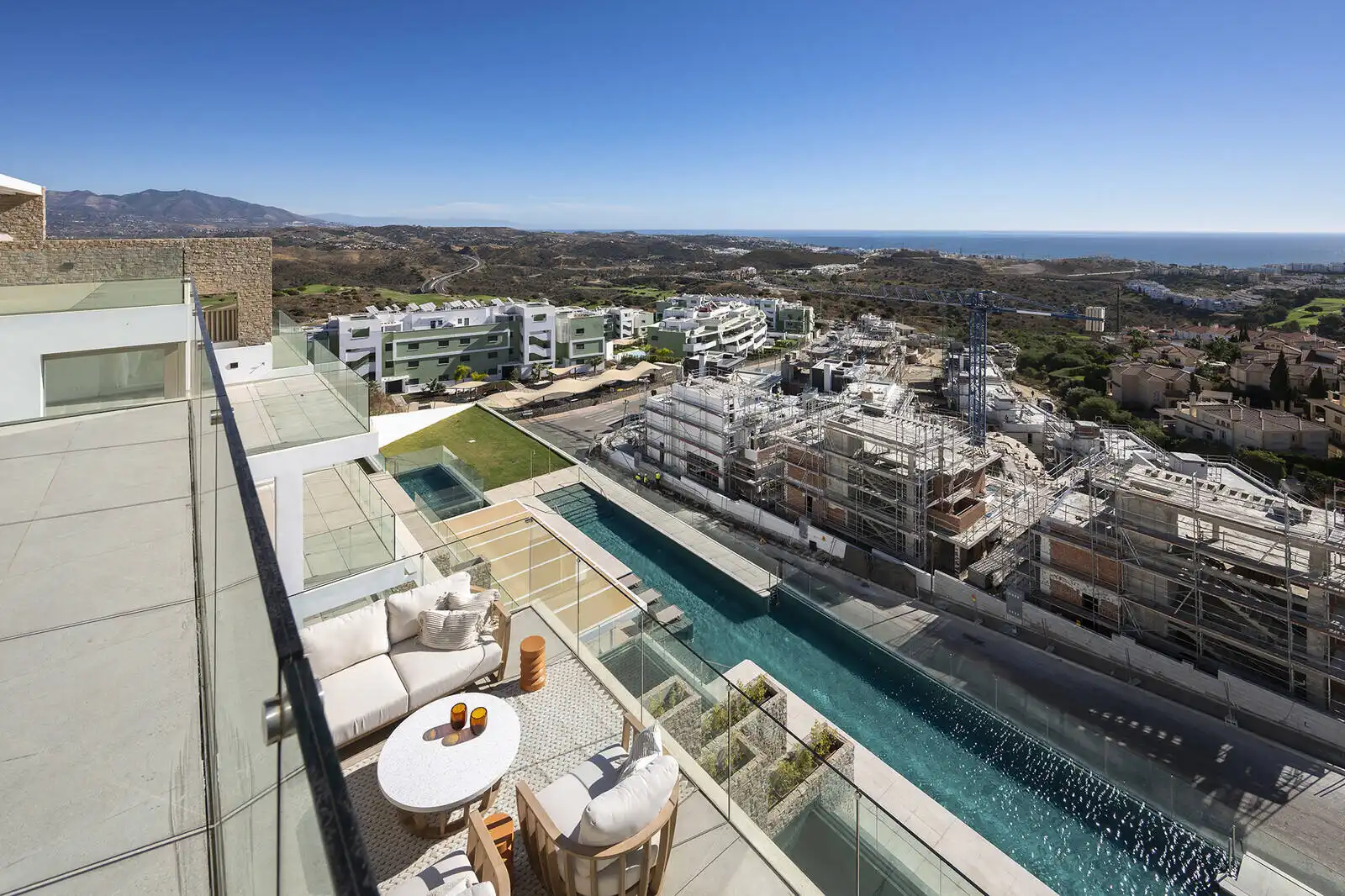 Apartamento con piscina en venta en Riviera del Sol, imagen 16