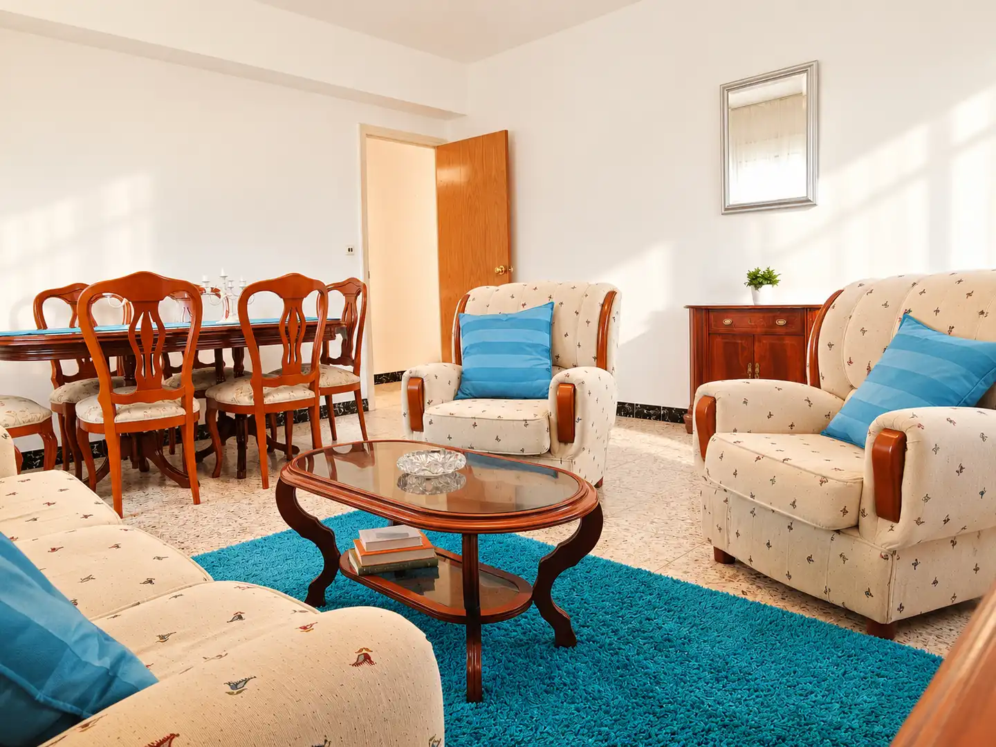 Sala de estar de Edificio en venta en Fene, A Coruña