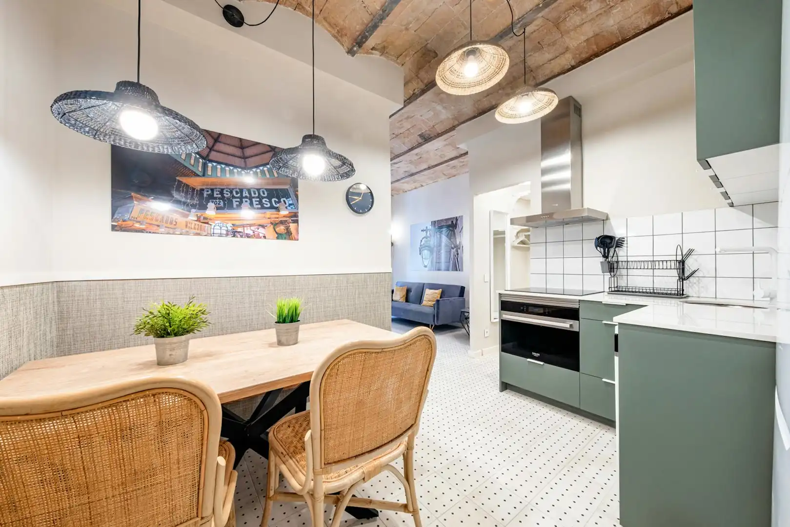Küche von Wohnung zur Miete in Barcelona mit Klimaanlage, Heizung und Möbliert