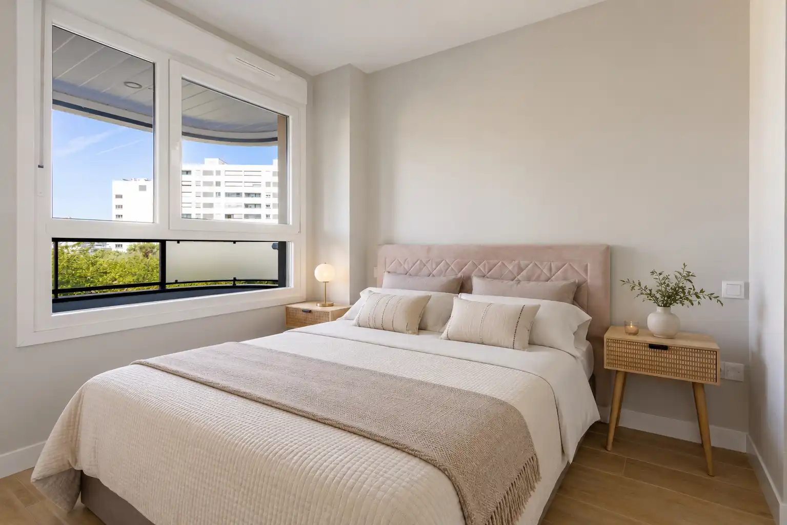 Piso con piscina en venta en Avenida de Juan Antonio Samaranch 51, imagen 10