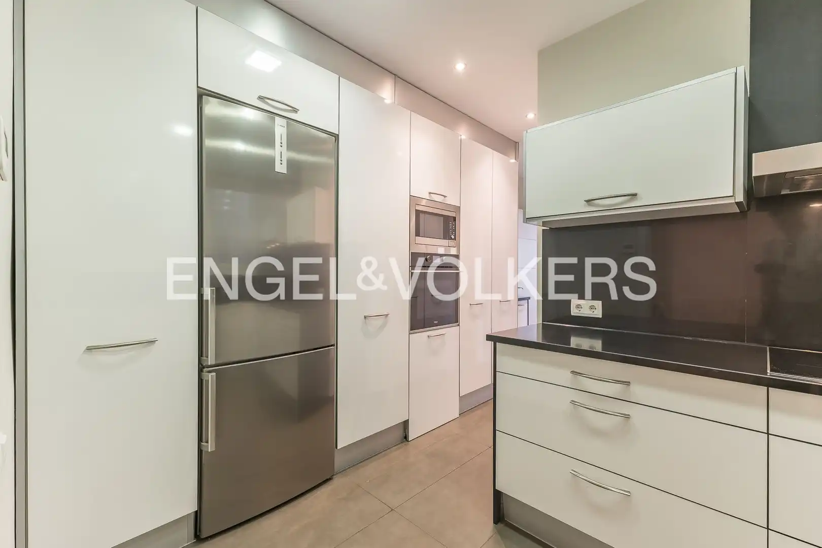 Cocina de Piso en venta en Barcelona con Aire acondicionado y Calefacción