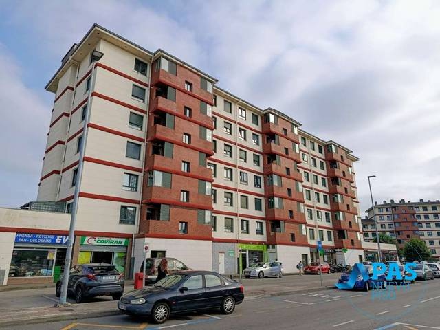 Garaje en Venta en Calle Repuente en Monte