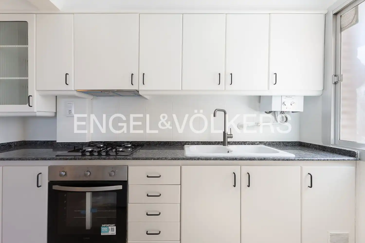 Cocina de Piso de alquiler en Valencia con Aire acondicionado y Calefacción