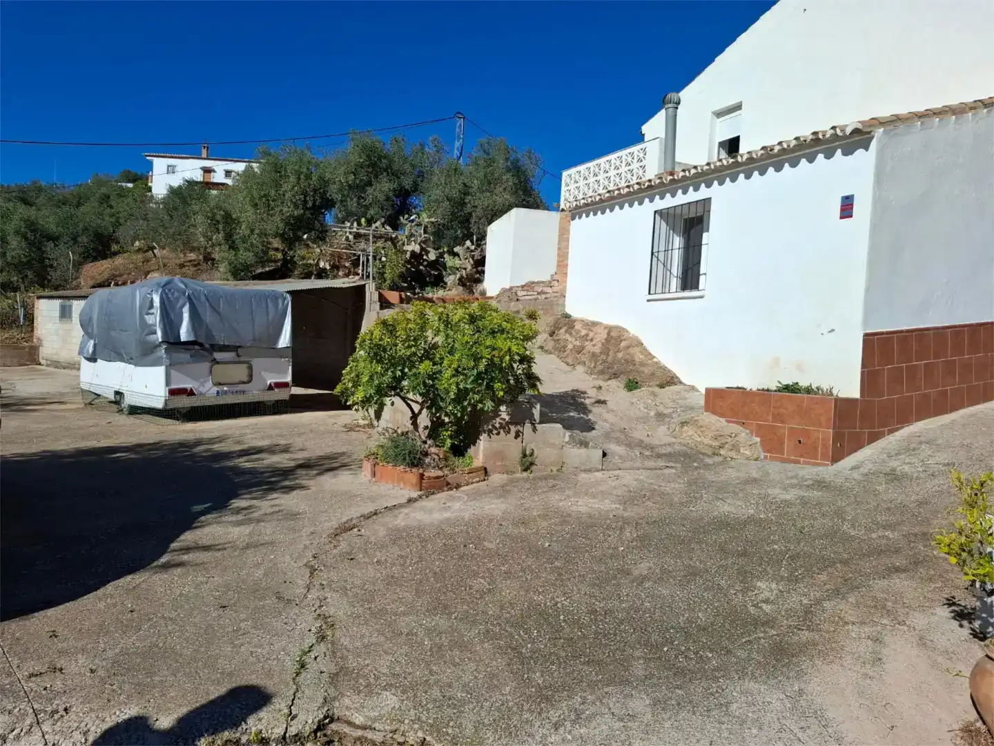 Vista exterior de Finca rústica en venda en Almogía