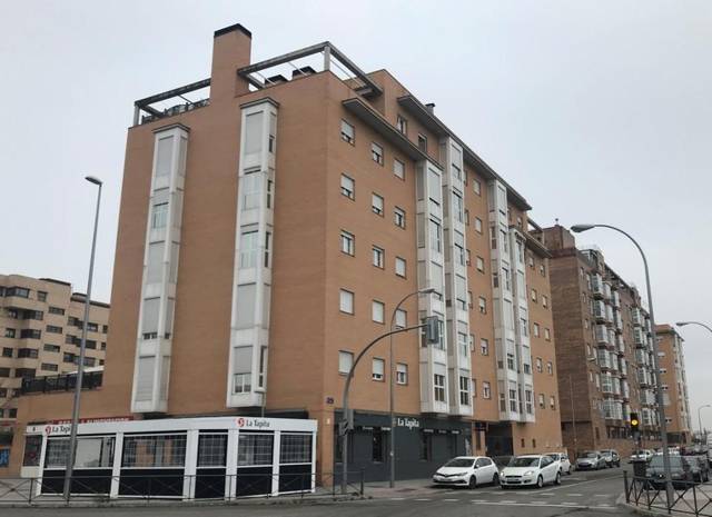 Garaje en Venta en FLAUTAS en Cuatro vientos