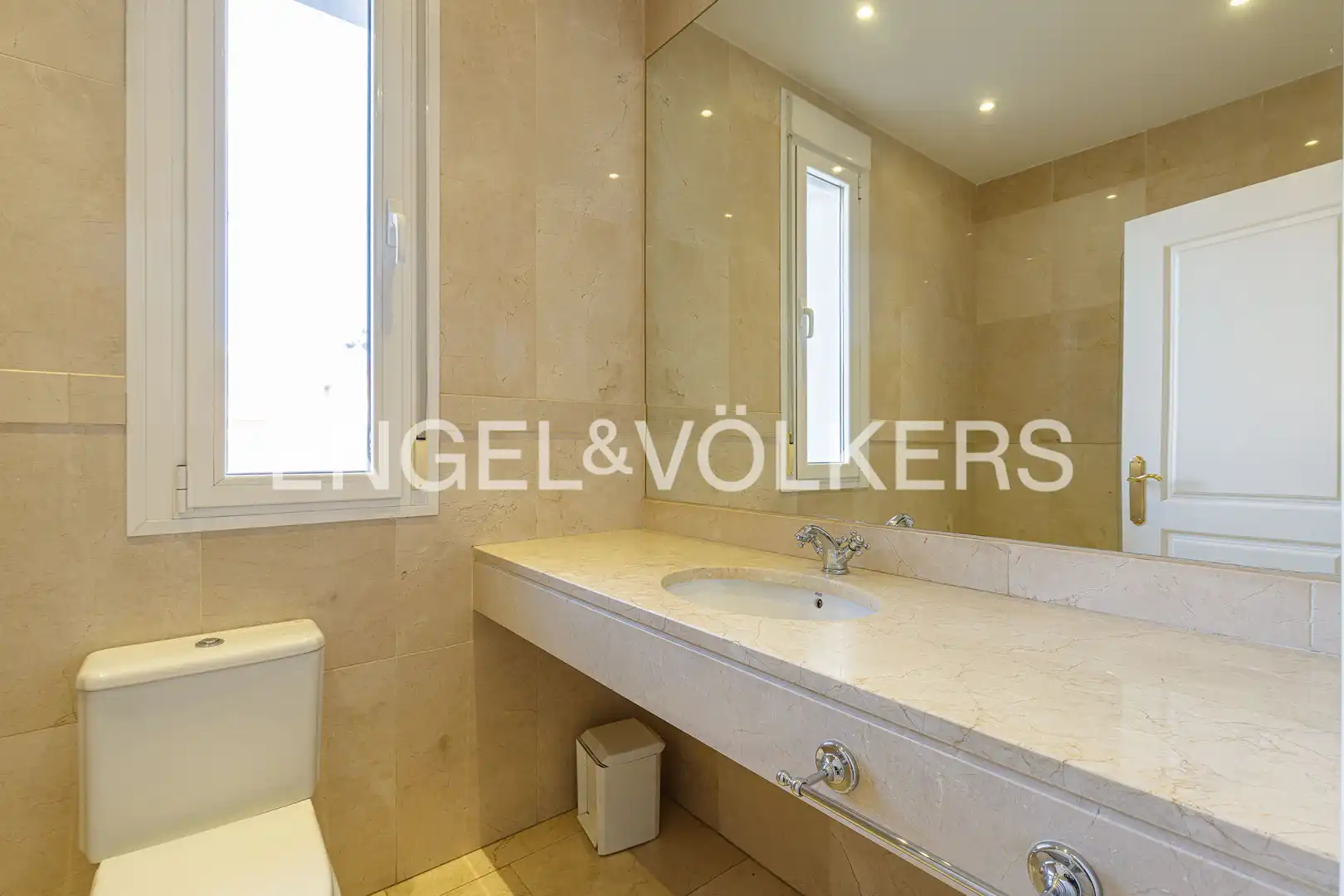 Casa amb terrassa en venda a Ciudalcampo, imagen 15