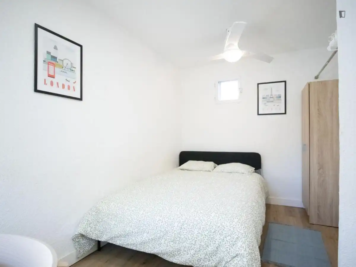 Study for rent in Palomeras Bajas