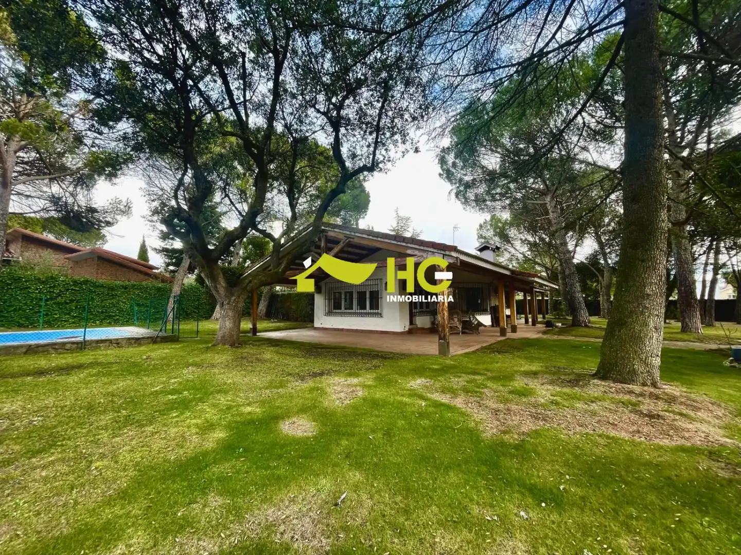 Jardí de Casa o xalet en venda en Galapagar amb Calefacció i Piscina