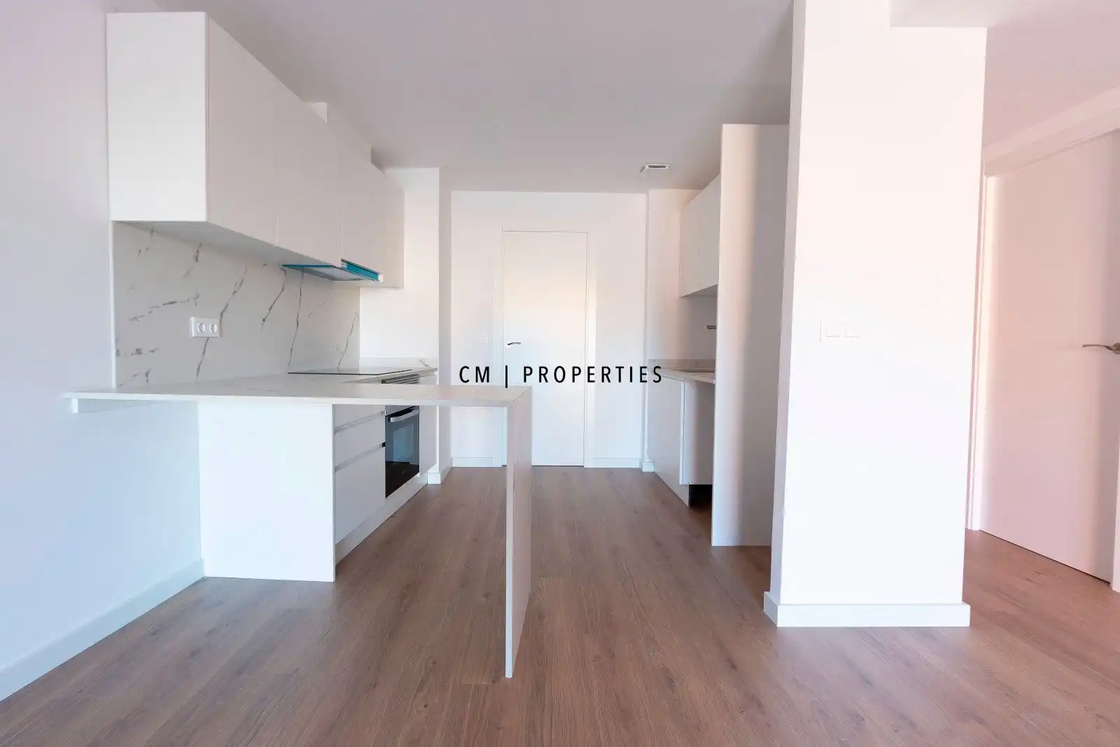 Cocina de Piso de alquiler en Valencia con Terraza, Trastero y Piscina