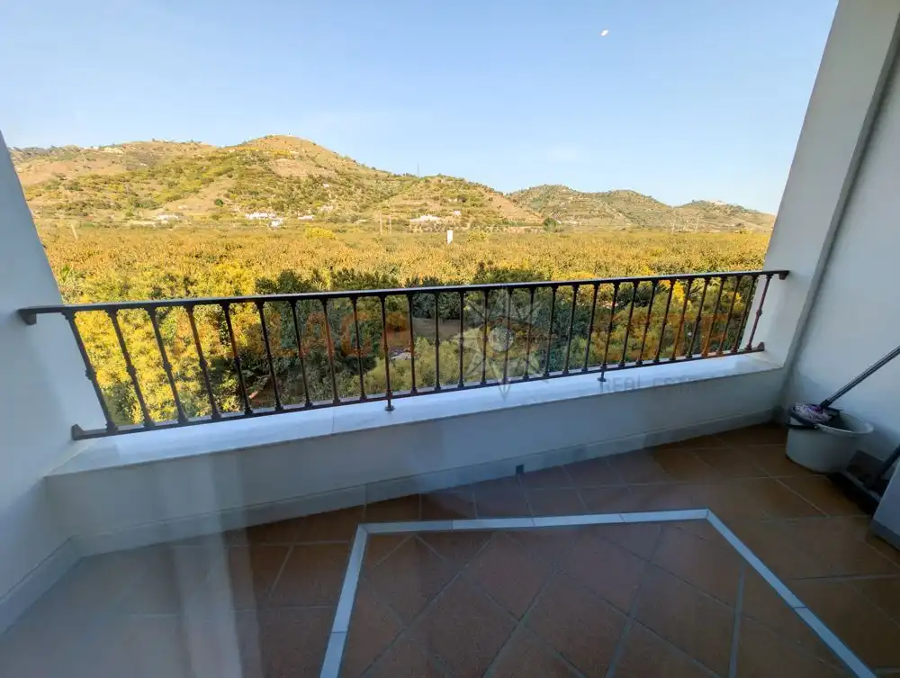 Terrasse von Wohnung zum Verkauf in Almuñécar mit Klimaanlage, Terrasse und Abstellraum