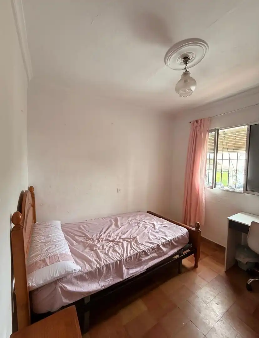 Habitación de Casa o chalet en venta en Arahal