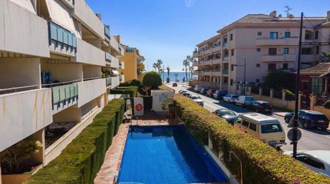 Apartamento Moderno Totalmente Reformado en Urbanización Las Petunias
