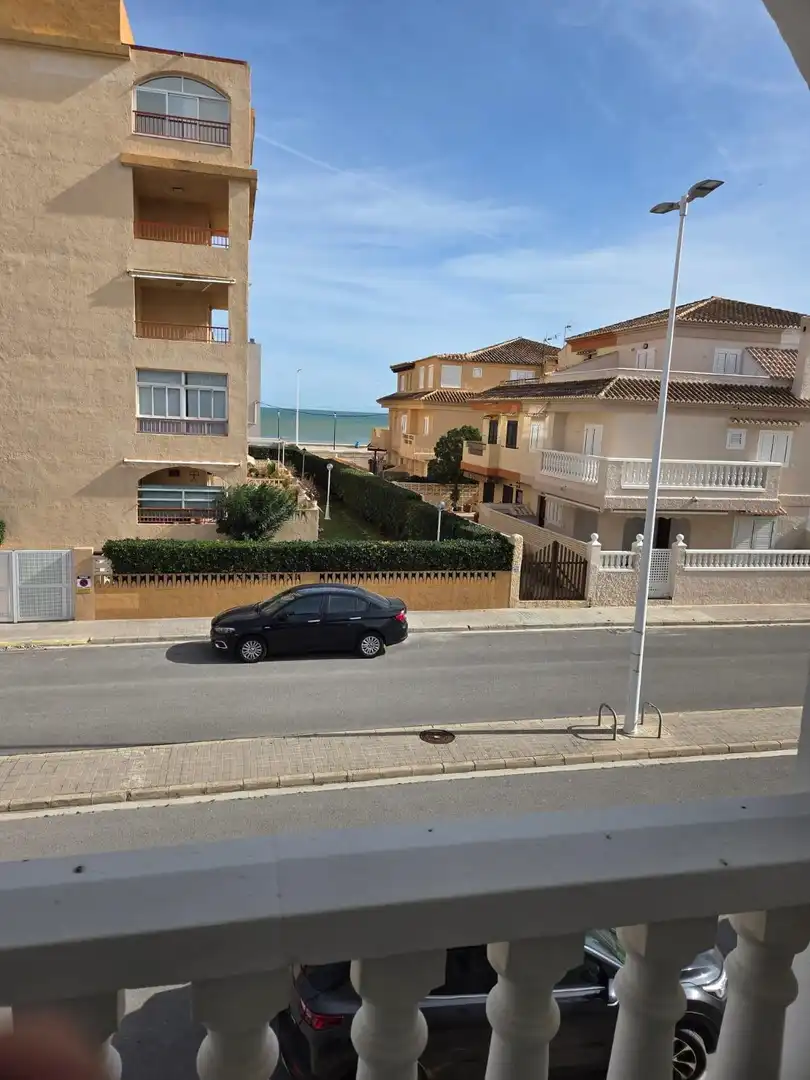 Vista exterior de Casa adosada en venta en Sueca con Aire acondicionado, Terraza y Amueblado