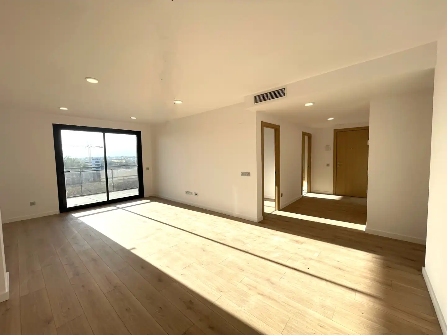 Wohnzimmer von Wohnung zur Miete in Cambrils mit Klimaanlage, Heizung und Parkett