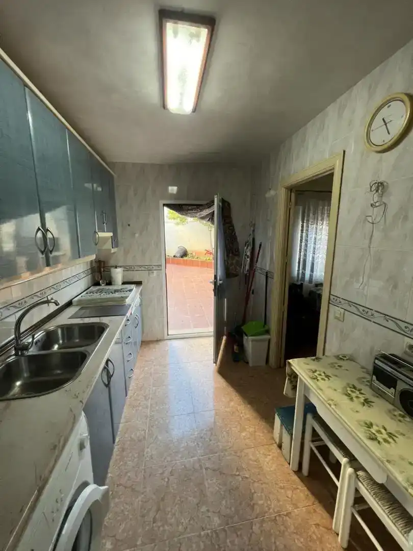 Cocina de Casa o chalet en venta en Los Navalmorales con Jardín privado y Trastero