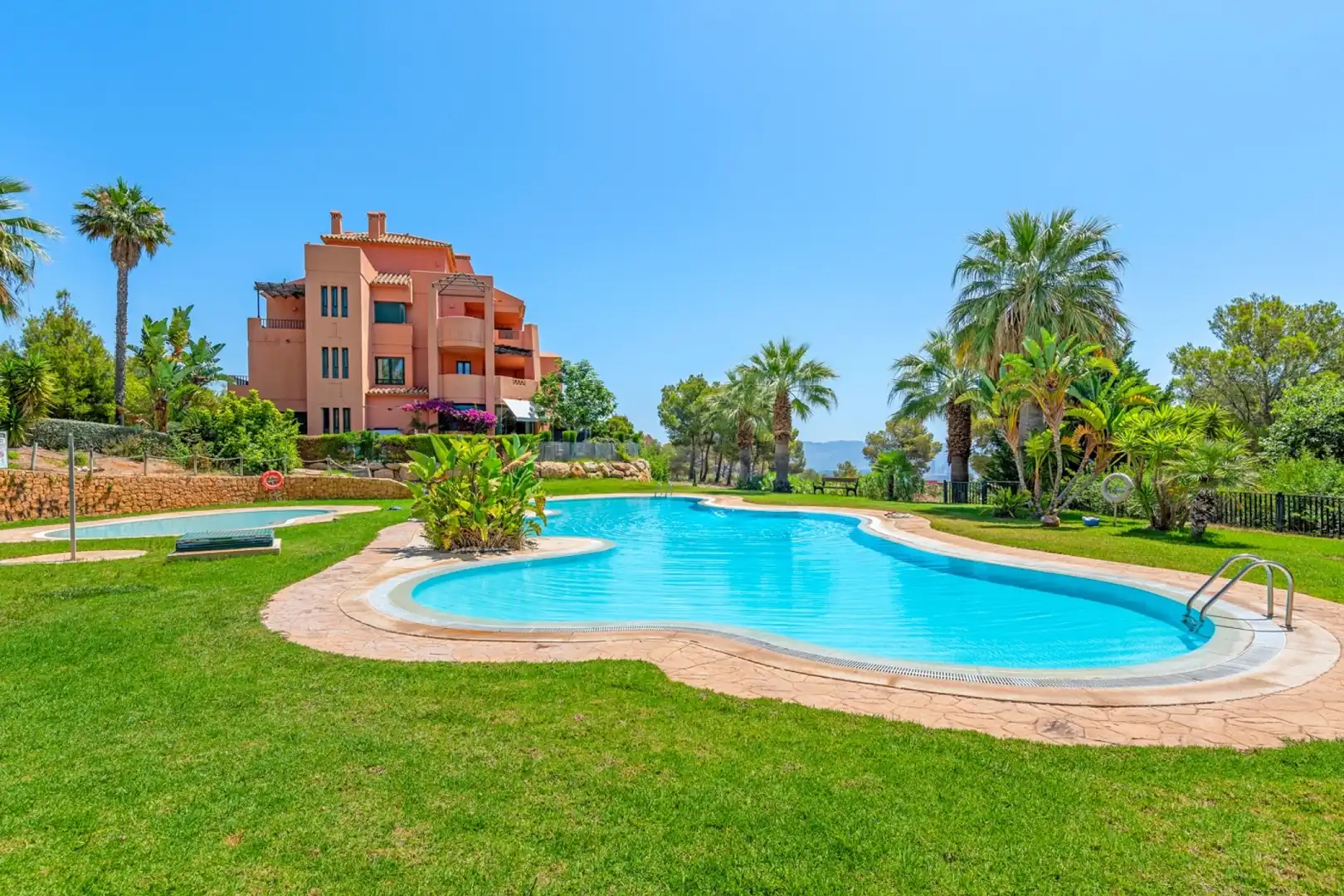 Swimming pool of Flat for sale in Finestrat  with Storage room, Swimming Pool and Community pool