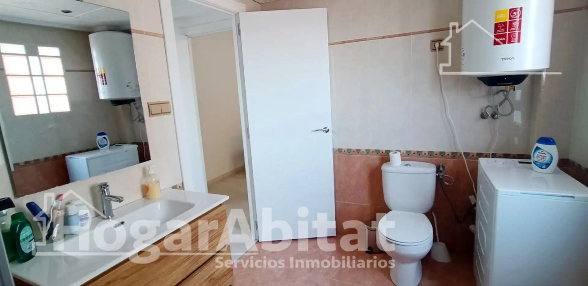 Baño de Piso en venta en Alginet con Terraza