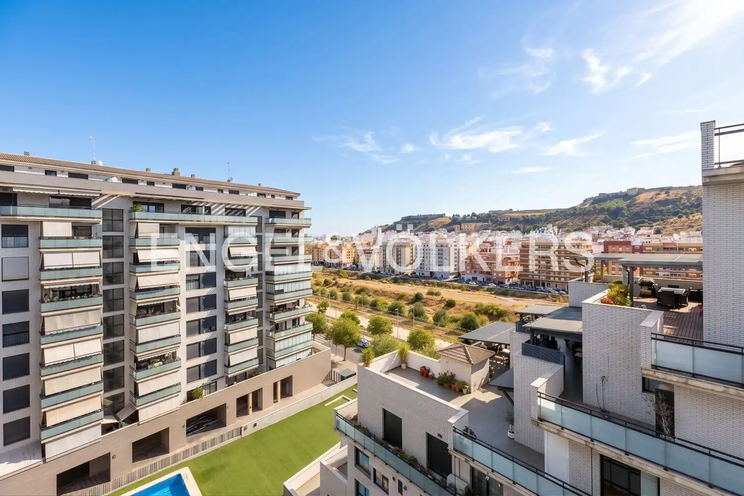 Terrasse von Wohnung zur Miete in Sagunto / Sagunt mit Klimaanlage, Heizung und Privatgarten