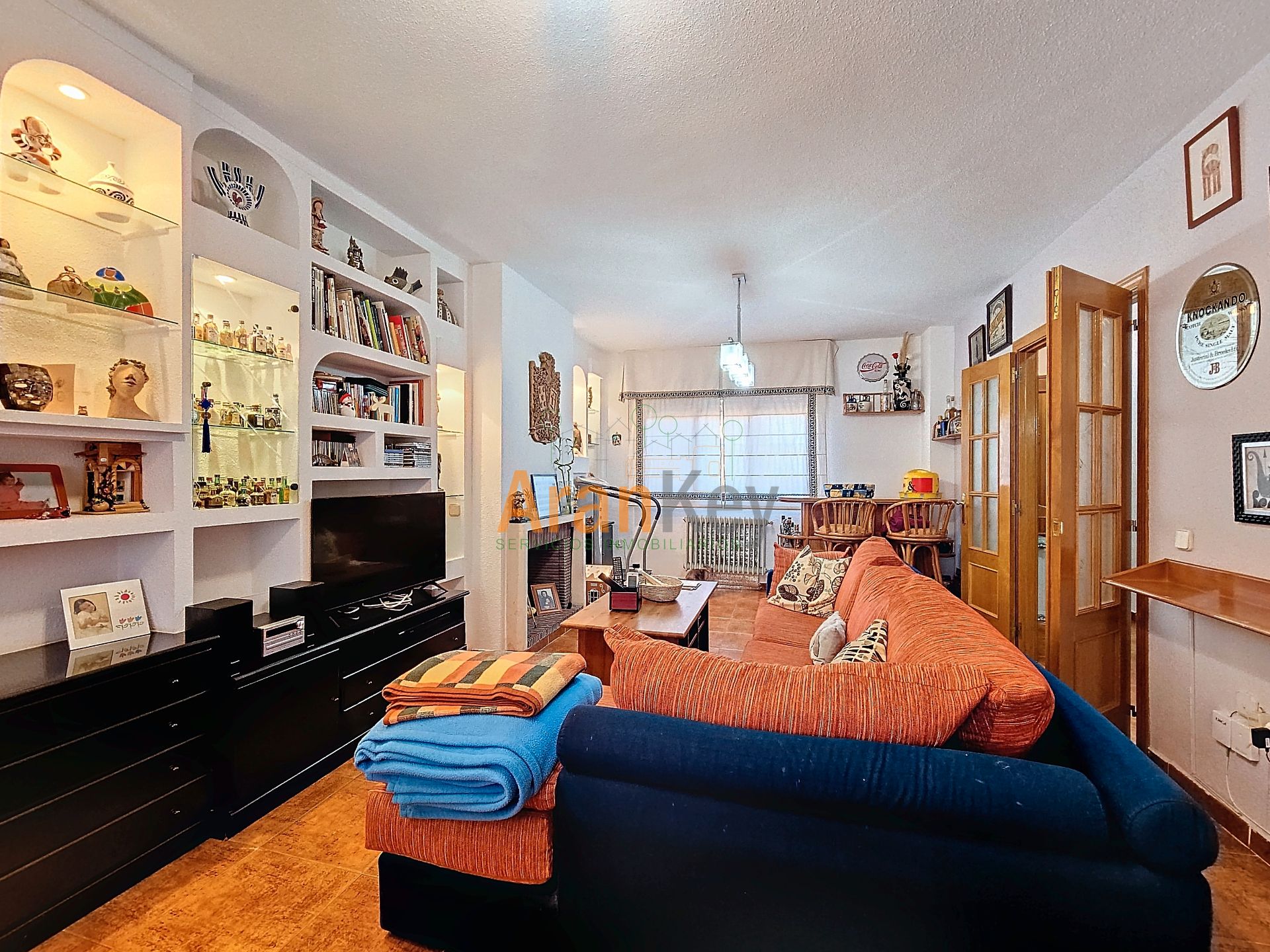Living room of Single-family semi-detached for sale in Aranjuez  with Air Conditioner, Heating and Terrace