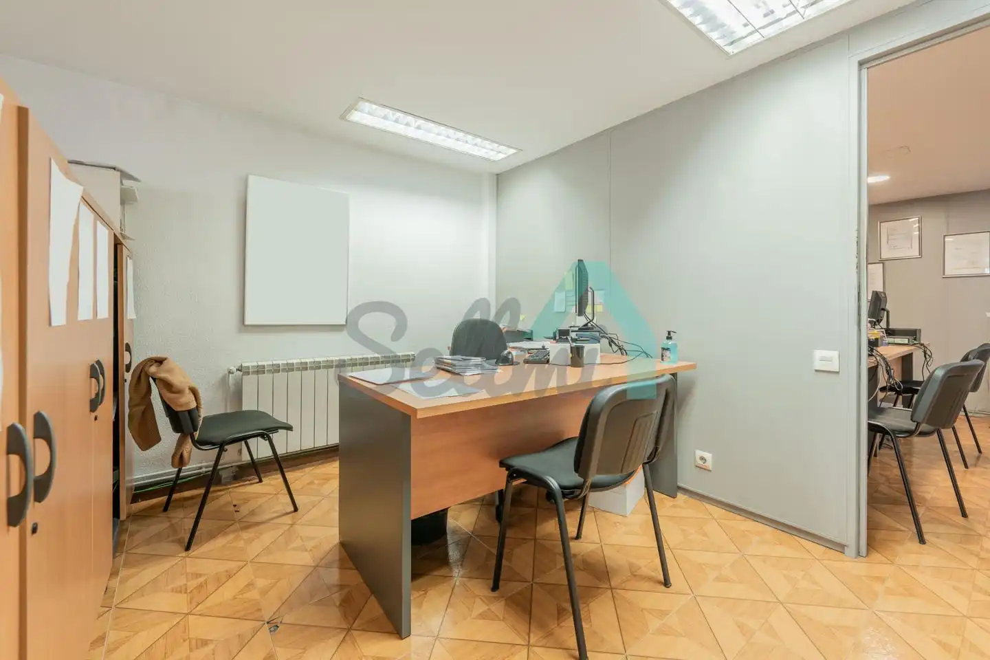 Büro mit Aufzug zur Miete in Uría, imagen 17