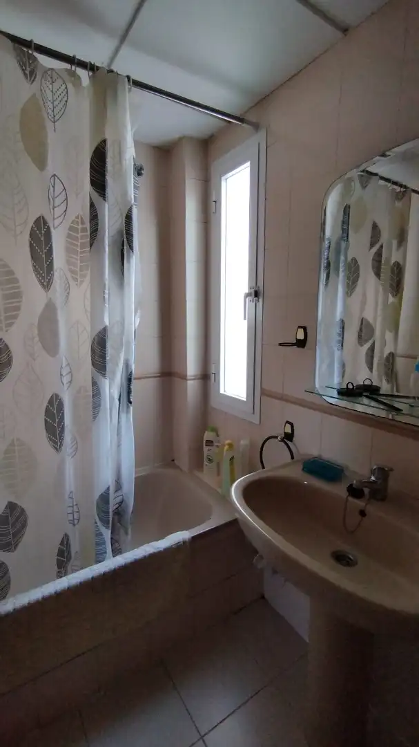 Baño de Piso en venta en Mairena del Aljarafe con Amueblado y Lavadora